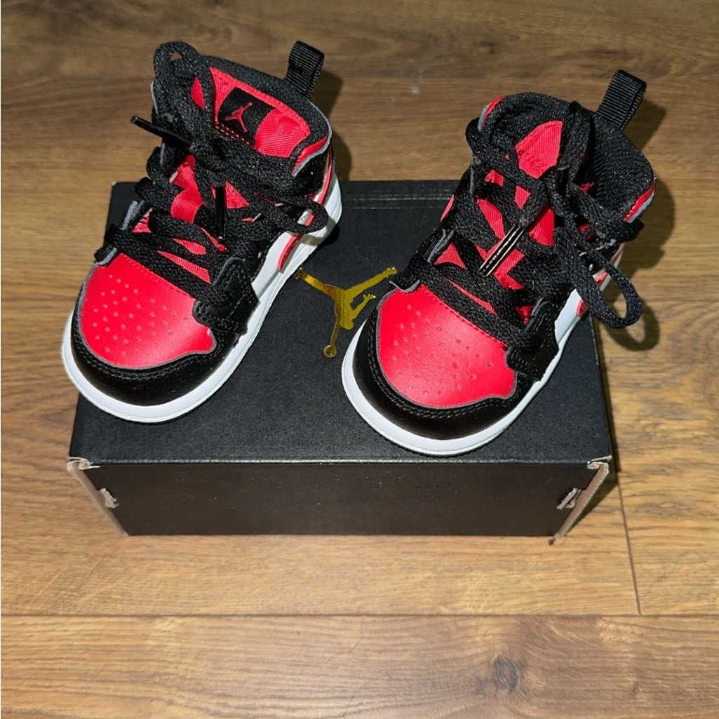 Brand New Air Jordan Mid